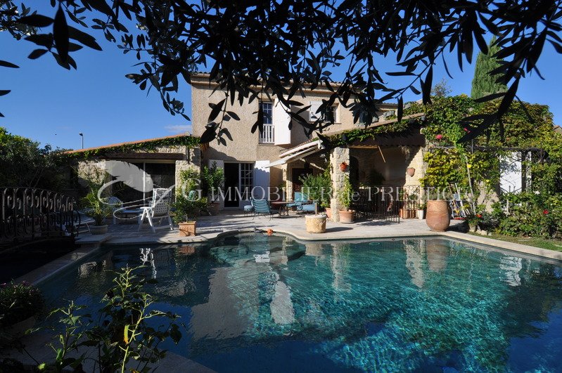 vaucluse le pontet maison de ville avec piscine villas et maisons de village immobilier prestige