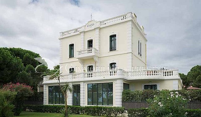 Argel  s-sur-mer  villa front mer Mas Propri  t  s Immobilier