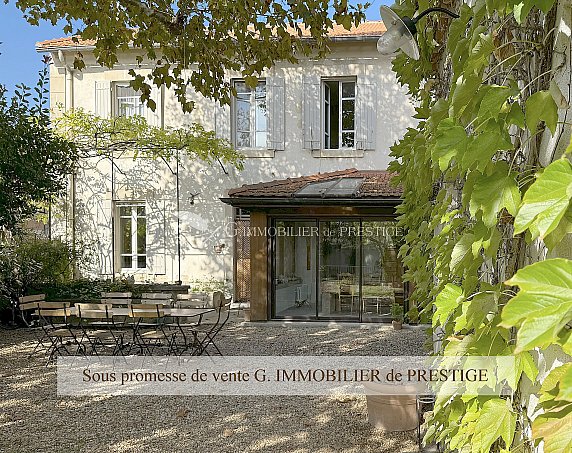 [G. Immobilier de Prestige] Au Thor, une demeure de charme avec piscine et appartements 