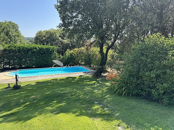 [G. Immobilier de Prestige] A Venasque, une jolie villa avec piscine et potentiel