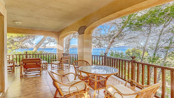 [G. Immobilier de Prestige] Espagne, Majorque, Une belle villa vue mer 