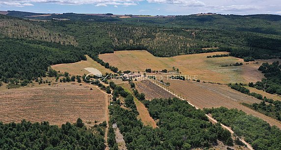 [G. Immobilier de Prestige] A Sault une propriété incroyable sur 107 hectares