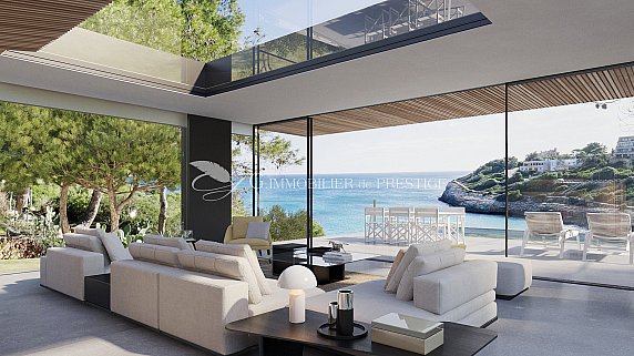 [G. Immobilier de Prestige] Espagne, Porto Cristo, villa face à la mer