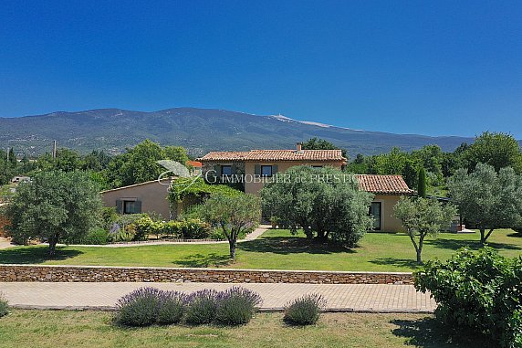 [G. Immobilier de Prestige] Un mas en campagne de Bédoin