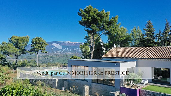 [G. Immobilier de Prestige] En exclusivité, à Blauvac, une villa avec vue